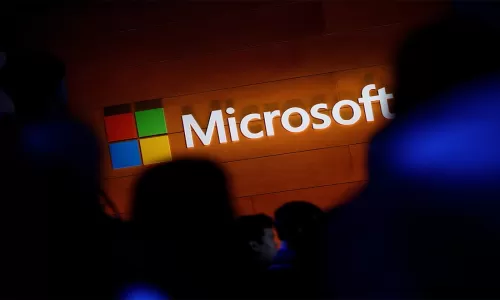Microsoft Restores Online Services After Widespread Outage
