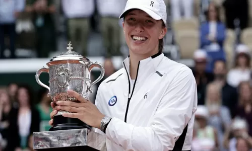 Iga Swiatek Triumphs in French Open Final, Capturing Fourth Grand Slam Title